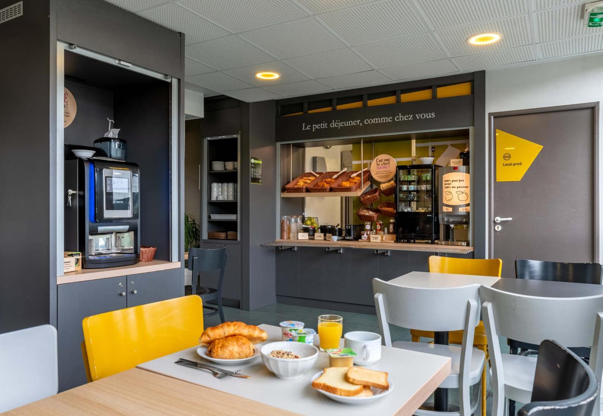 B&B Hotel Le Havre Harfleur 1 Exteriör bild